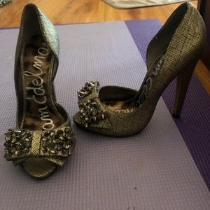 Sam Edelman Lorna Studded Bow ,Peep Toe High Heels